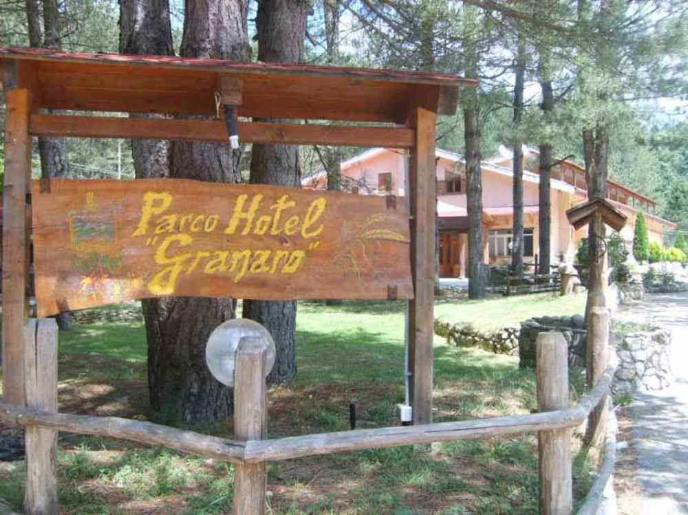 Parco Hotel Granaro Sorbo San Basile Zewnętrze zdjęcie